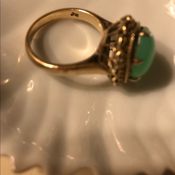 Rare Jade and Gold Antique Ring - Picture 6 of 8